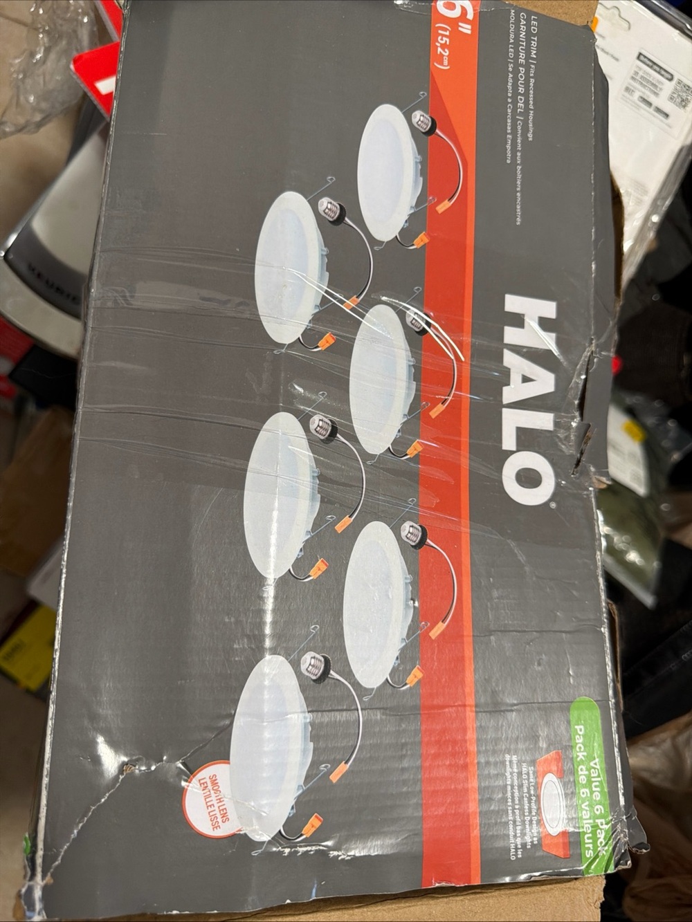 Halo LED Recessed Downlight Kit in White and Black